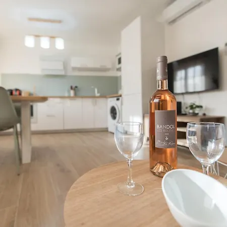Le Med - Apartment T2 Confort - Proche Plage - Clim - Parking Prive La Ciotat Buitenkant foto
