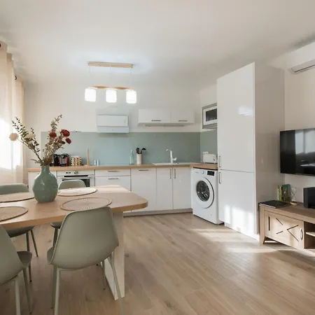 Le Med - Apartment T2 Confort - Proche Plage - Clim - Parking Prive La Ciotat Buitenkant foto