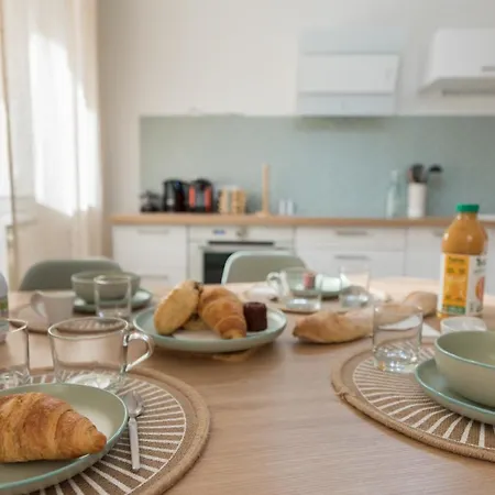 Le Med - Apartment T2 Confort - Proche Plage - Clim - Parking Prive La Ciotat Buitenkant foto